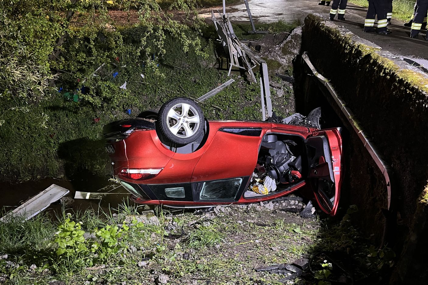 Solothurn SO - Fahrzeuglenker bei Selbstunfall verletzt