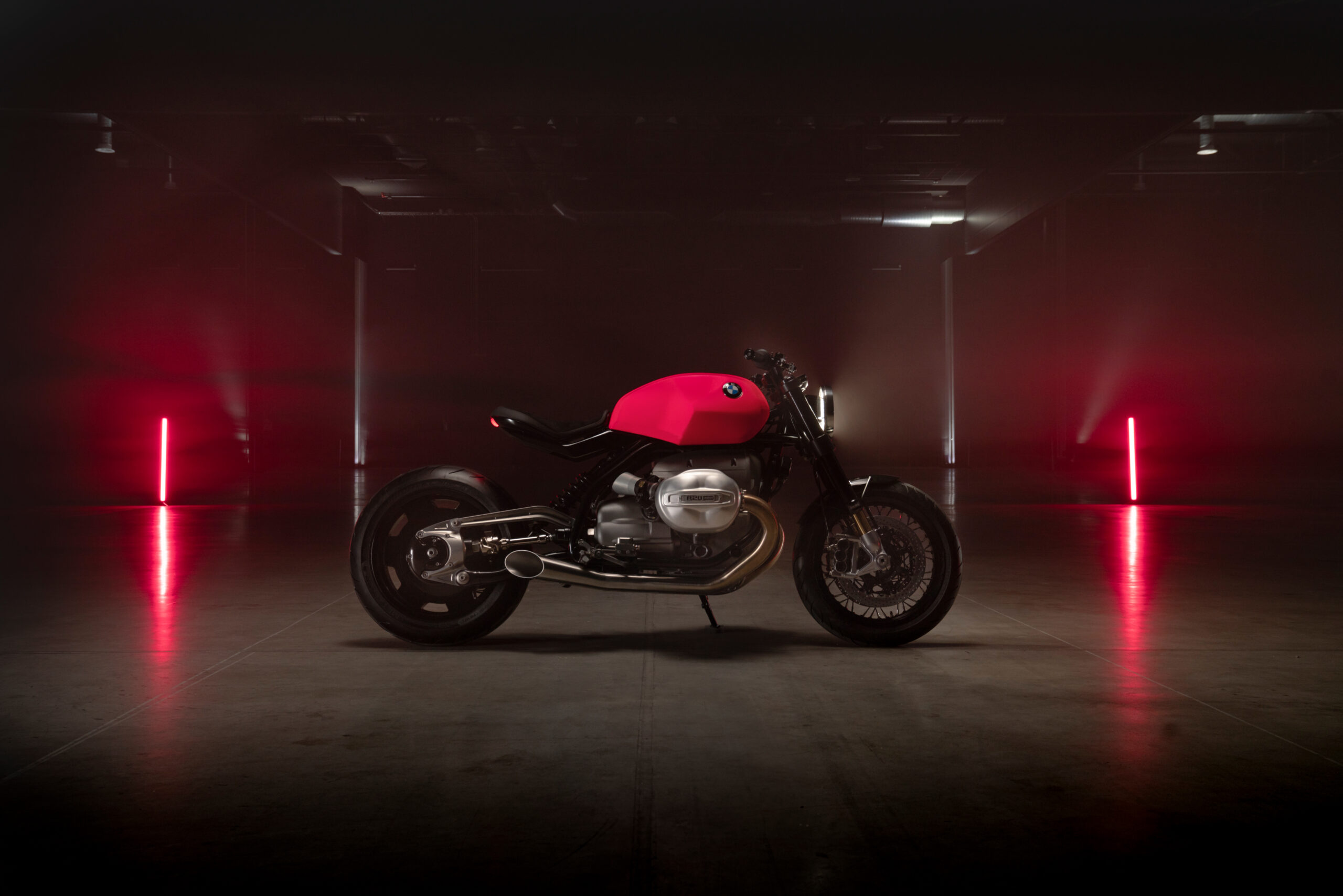 BMW Motorrad präsentiert die BMW R20 concept