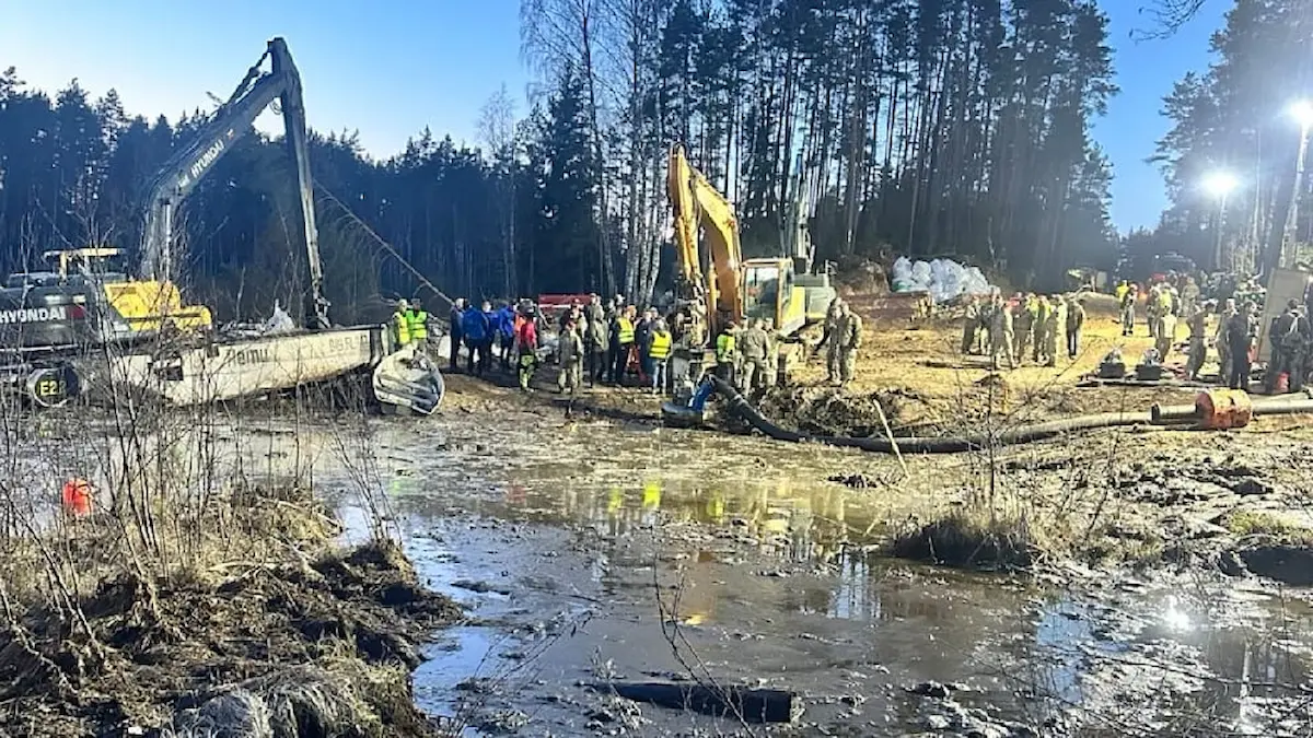 US-Panzer in Litauen geborgen: Schlamm-Drama endet glimpflich