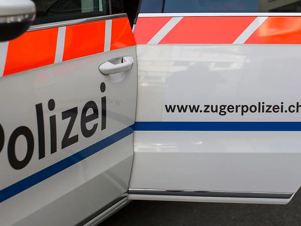 Unterägeri ZG: Gesuchter Lenker meldet sich nach Unfall