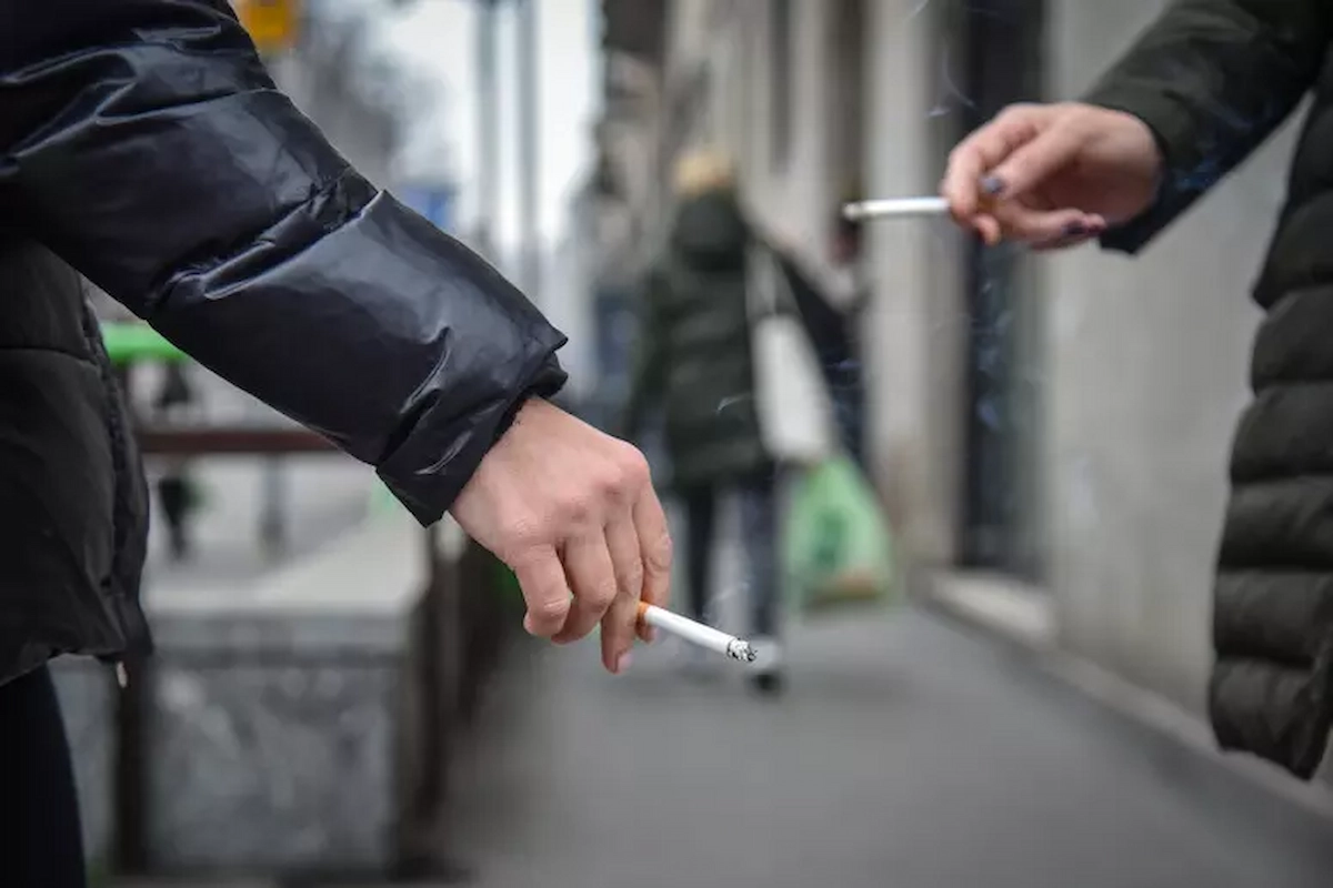 Frankreich verbietet Rauchen an öffentlichen Orten im Freien ab Juli