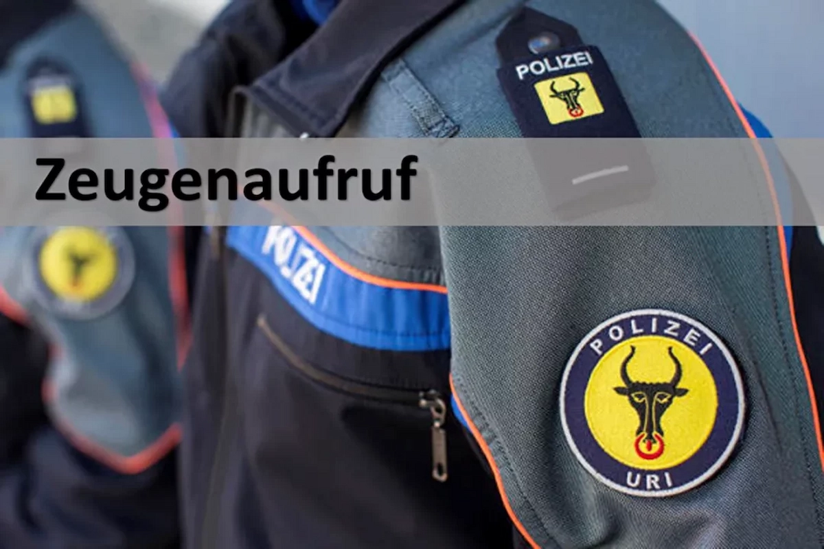 Uniformierte Polizisten der Kantonspolizei Uri mit Zeugenaufruf-Schriftzug