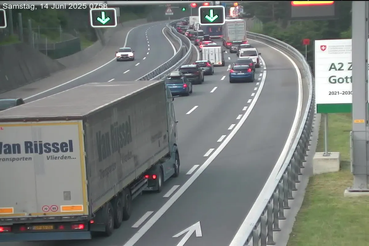 Gotthard-Stau sorgt erneut für Verzögerungen