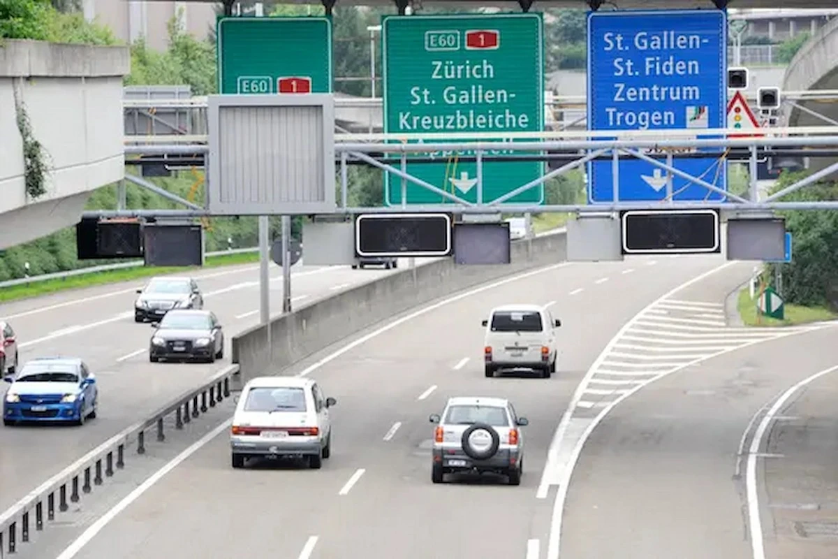 Stau auf der A1: Zwischen Wil und Uzwil SG aktuell 4 km Rückstau