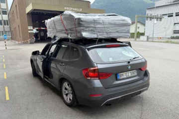 Stans NW: Polizei stoppt massiv überladenes Auto auf A2
