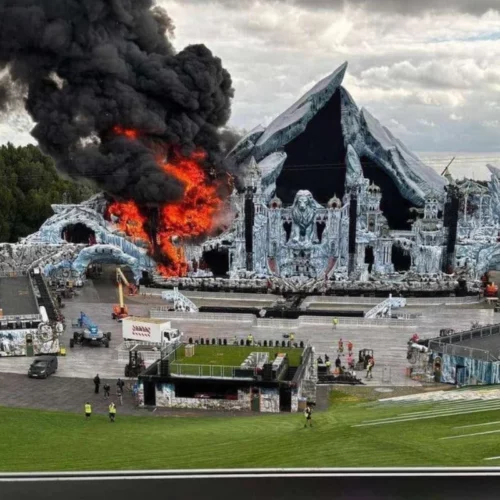 Tomorrowland-Festival: Hauptbühne durch Feuer zerstört – Schock vor Start