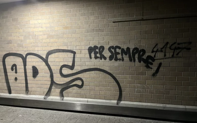 Aesch BL: Drei Tatverdächtige nach Sprayereien festgenommen