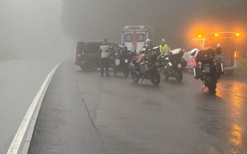 Motorradunfall auf der Klausenstrasse bei Linthal GL