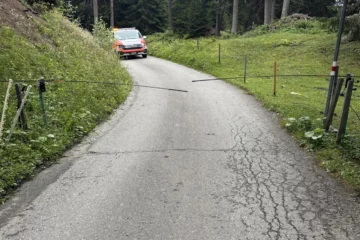 Zwei Trottinett-Unfälle bei Vella GR – Mann schwer verletzt