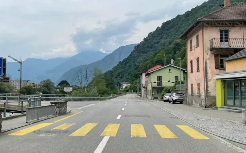 Roveredo GR: Raser mit 101 km/h innerorts geblitzt