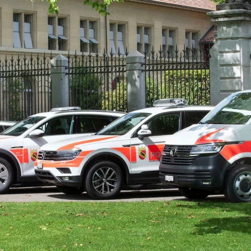 Bern: Schwimmerin durch Brückenspringer verletzt – Polizei sucht Zeugen