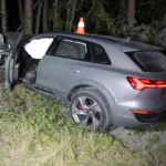 Sils i.D. GR: Betrunkener rast geradeaus – Auto total zerstört