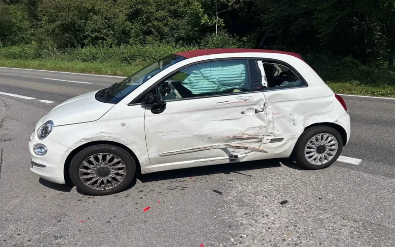 Bremgarten AG: Motorradfahrer bei Kollision durch die Luft geschleudert