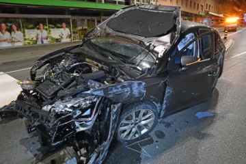 Betrunken gegen Betonmauer: Unfall in Emmenbrücke LU