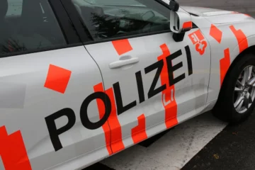 Einbruch in Kerns OW: Täter flüchten nach Diebstahl in Geschäften