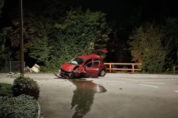 Bellach SO: 21-Jähriger prallt betrunken gegen Stromkasten