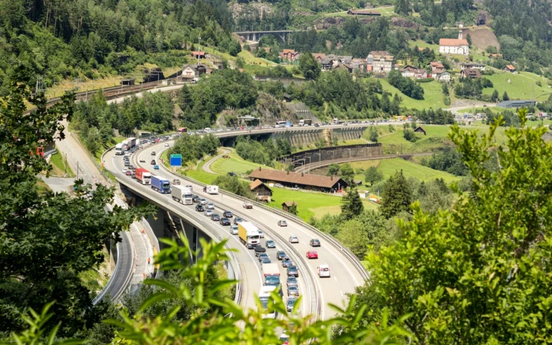 Gotthard-Stau im Sommer: Weniger Rückreiseverkehr, neue Sperrungen