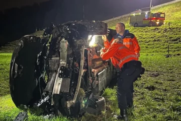 Hirzel ZH: Autofahrer stürzt über zehn Meter – schwer verletzt