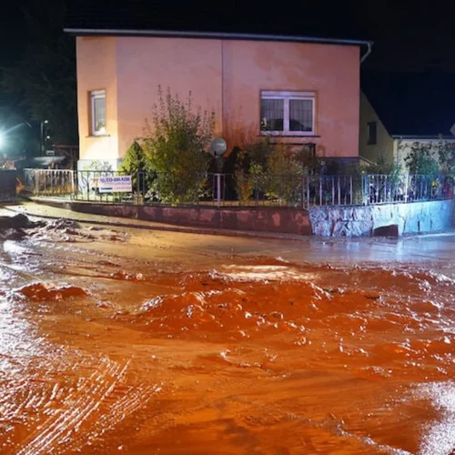 Schlammlawine über Obergurig (D): Dorf nach Starkregen verwüstet